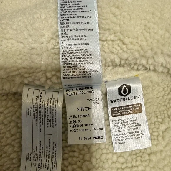 Levi's Men's Dark Blue Sherpa Jacket - Picture 5 of 10